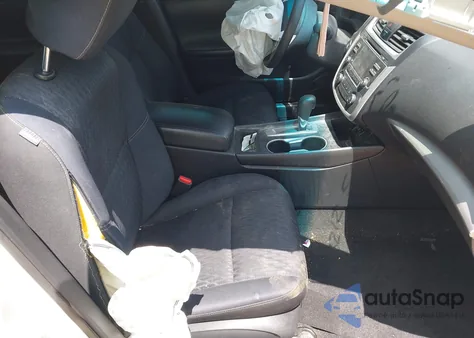 2016 Nissan Altima 2.5/2.5 S/2.5 Sl/2.5 Sr/2.5 Sv from USA, damaged, VIN 1N4AL3AP6GC256795